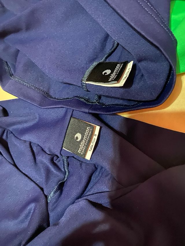 Conjunto de padel MIDDLE MOON.