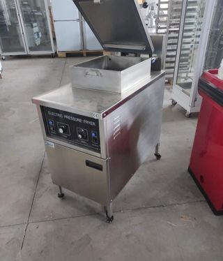 FREIDORA A PRESIÓN ELÉCTRICA.