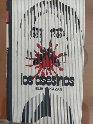 10 LIBROS Y NOVELAS  LOTE 12
