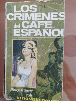 10 LIBROS Y NOVELAS  LOTE 12
