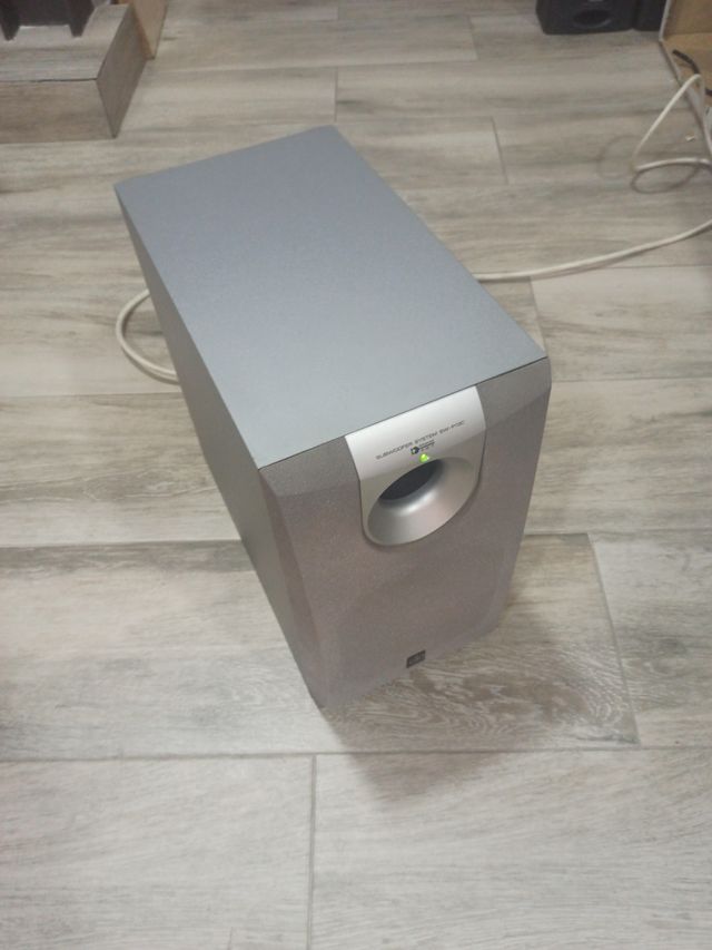 Subwoofer yamaha nuevo