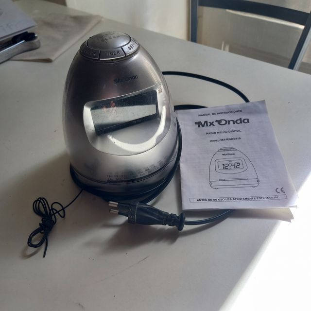 Radio sveglia multicolor