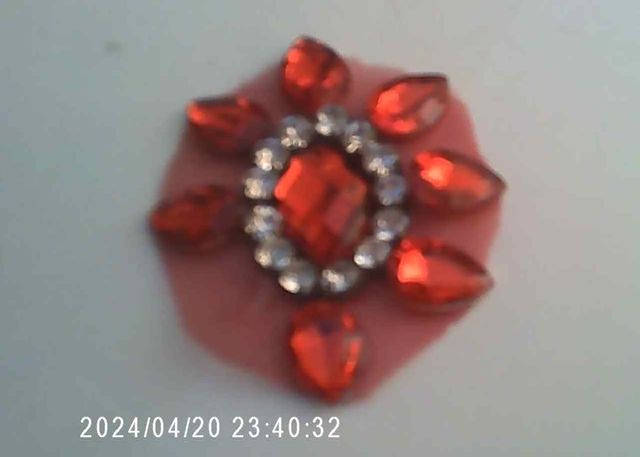 Sei un assortimento di gioielli Swarovski