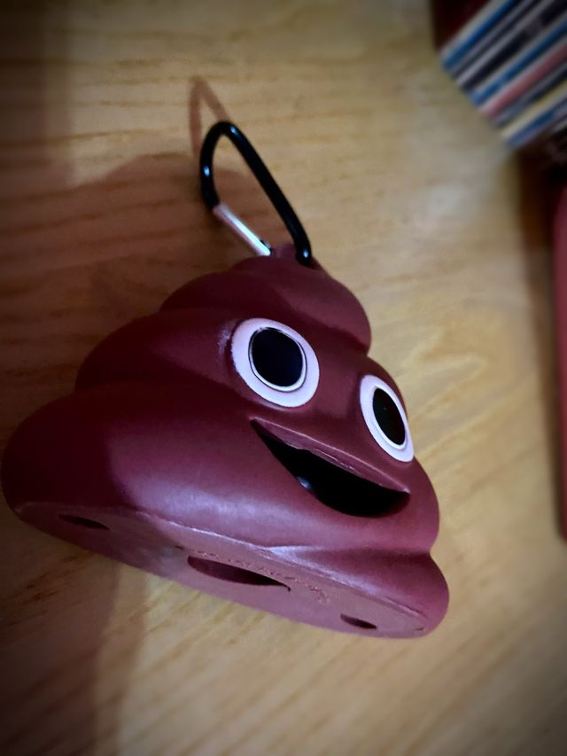 Dispensador de bolsas para perros.