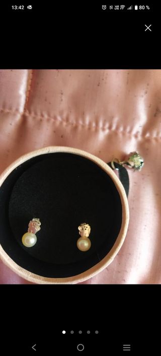 Se venden pendientes tous plata