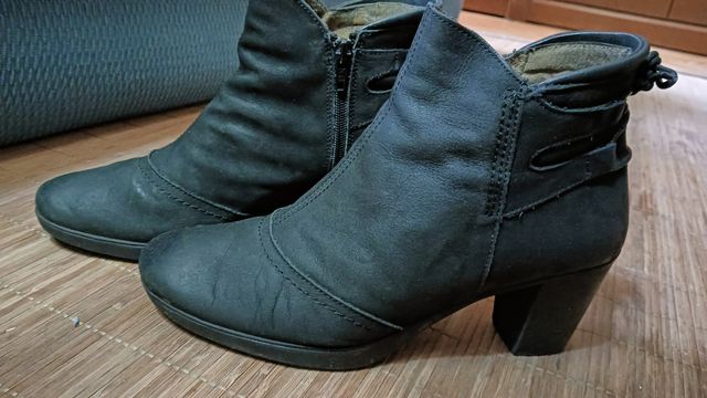 Botines negros piel VAS talla 39