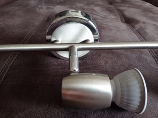 Lampara de 3 cabezales rotatorios