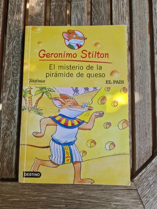 Geronimo Stilton. ElMisterio de laPirámidedeQueso 