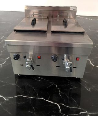 FREIDORAS SOBREMESA ELECTRICAS Y GAS INDUSTRIAL