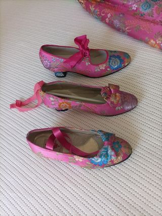 Traje de fallera para niña hasta 12 años