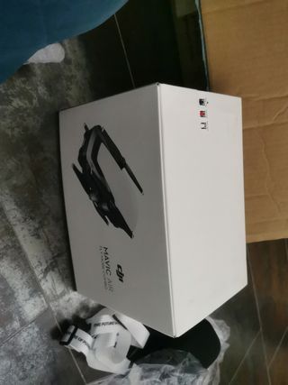 Caja mavic air con instrucciones