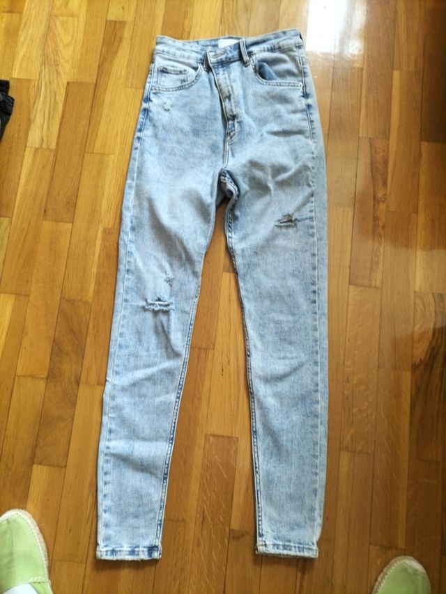 Pantalones vaqueros Todo50 euros