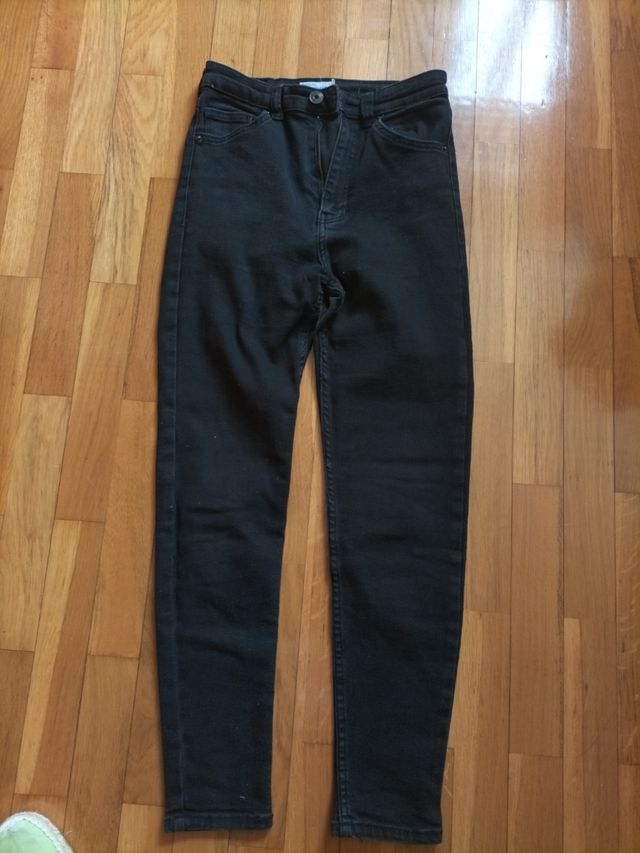 Pantalones vaqueros Todo50 euros
