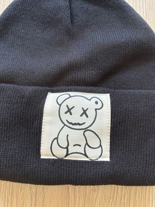 Gorro negro de lana