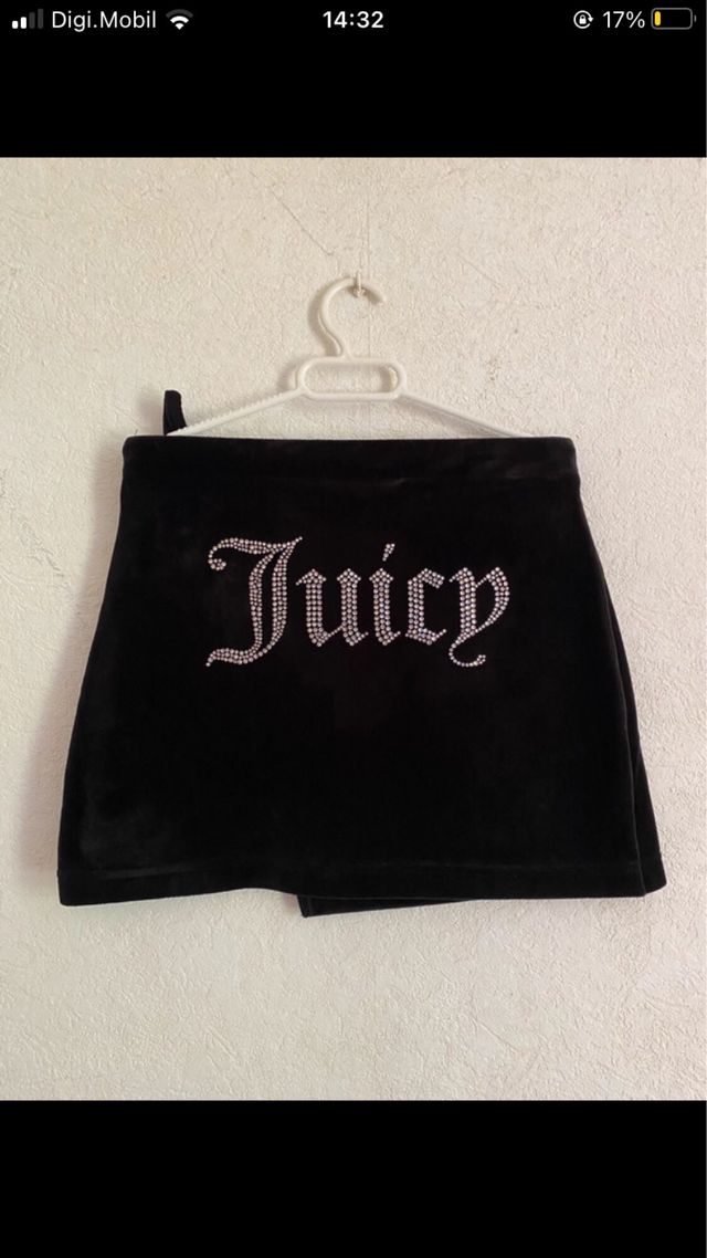 Falda Juicy Couture de terciopelo negro