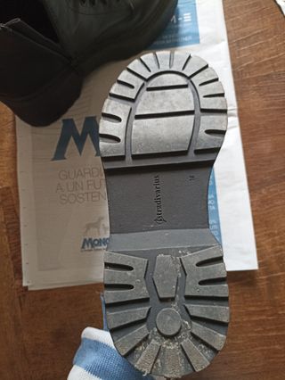 Stivaletti Stradivarius