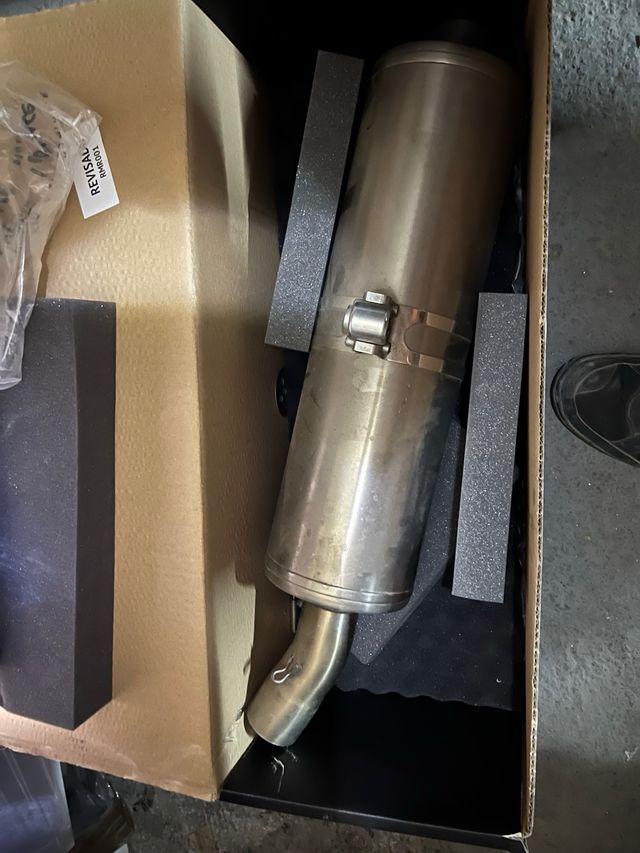 Tubo de escape BMW F800 GS