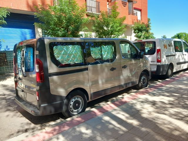 Renault Trafic combi 9