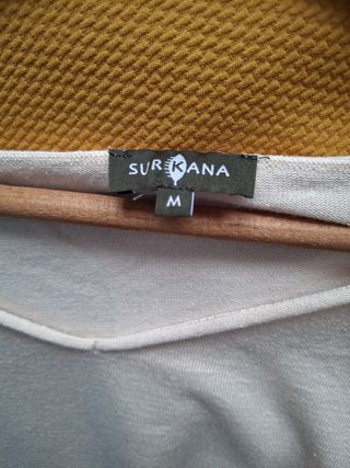 Jersey camiseta básica. 