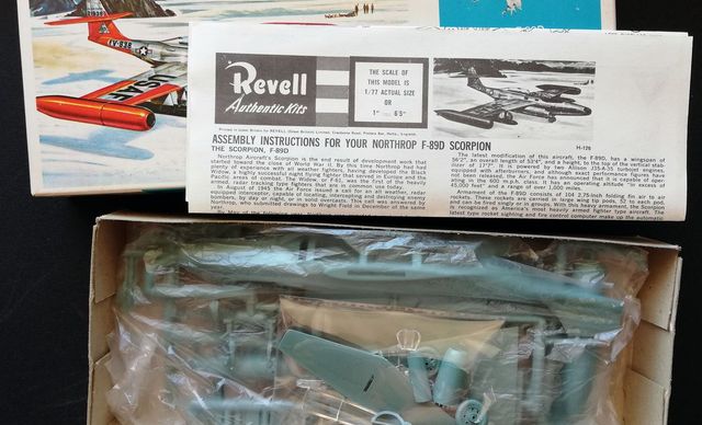 Modello vintage: F-89D Scorpion, di Academy