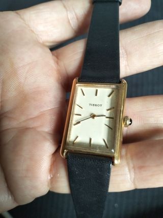 Reloj Tissot chapado en oro