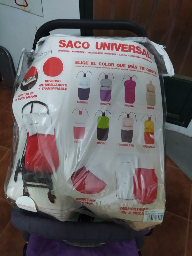 Carro, cochecito para bebé con complementos