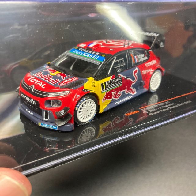 1/43 IXO MODELS Citroën DS3 WRC Winner OGIER