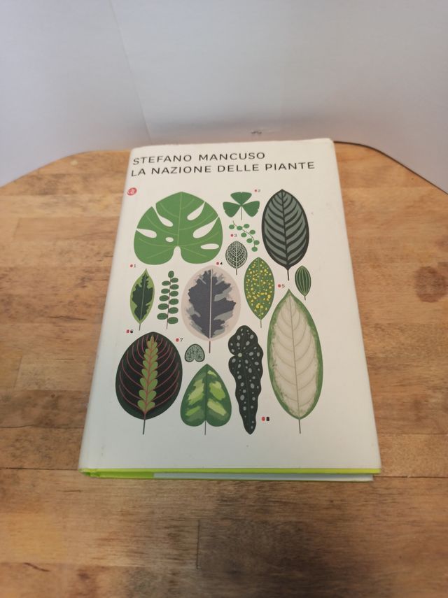 La nazione delle piante , Libro
