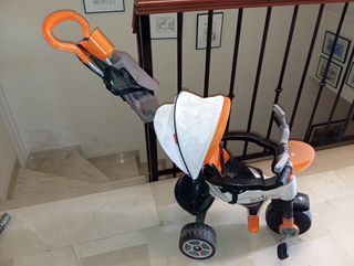 Triciclo body max. Marca: Injusa. 