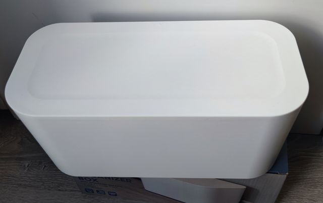 Caja oculta cables con regleta NUEVA