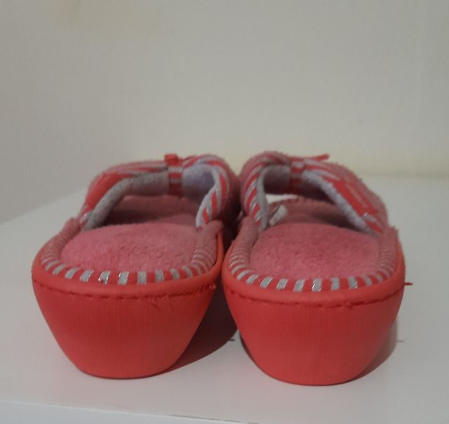 Tênis feminino isotoner