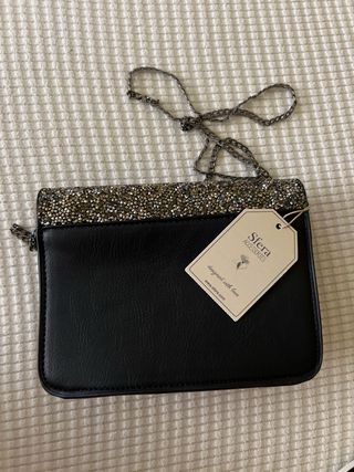 Bolso bandolera fiesta negro efecto piel