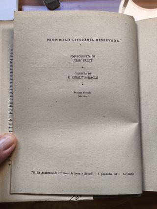 Libro UN AÑO ENTRE LOS HOMBRES