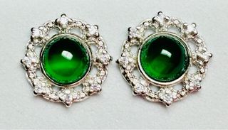 Pendientes con Onix verde en plata de ley 925