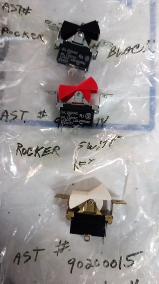 se vende material de avionica