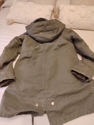 Vendo parka forrada con borreguito 