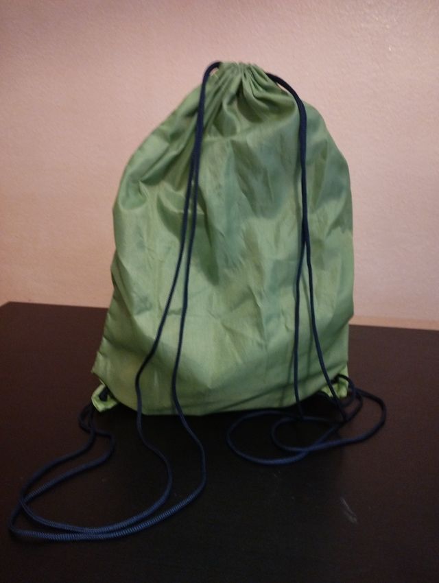 Giochi bimbo con sacca