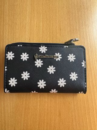Monedero Stradivarius