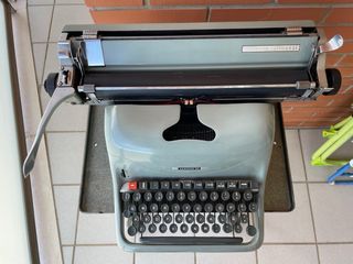 Hispano Olivetti Lexicon 80