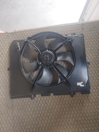 Electoventilador Mercedes Benz 