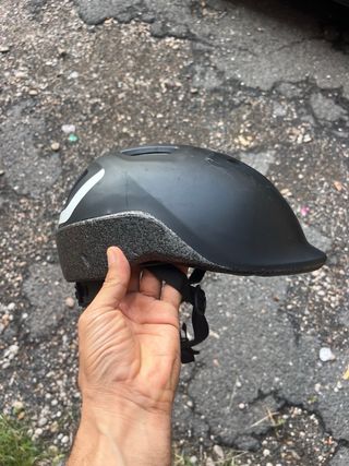 Casco da ciclista decathlon