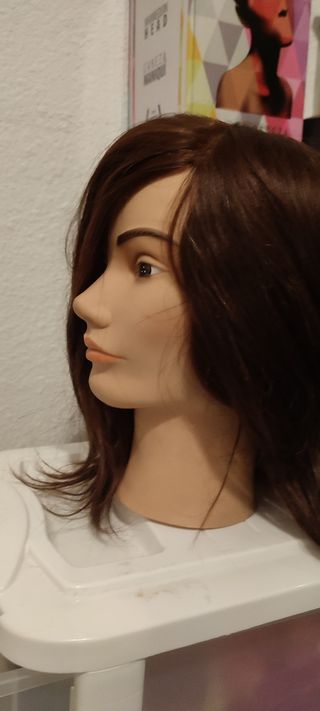 Maniquí señora pelo natural Pívot Point