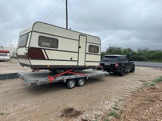 Transporte de caravanas, coches, furgonetas, grua