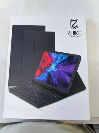 ZHIKE Funda con Teclado para iPad,con italiano