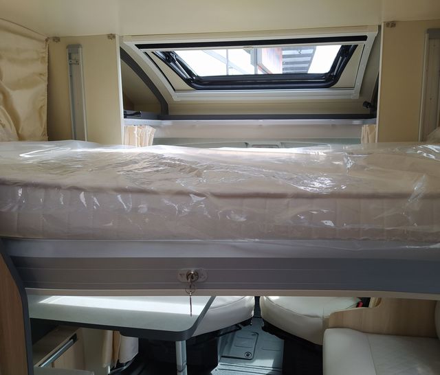 ITINEO PJ700 2024- Gemelas 5 plazas