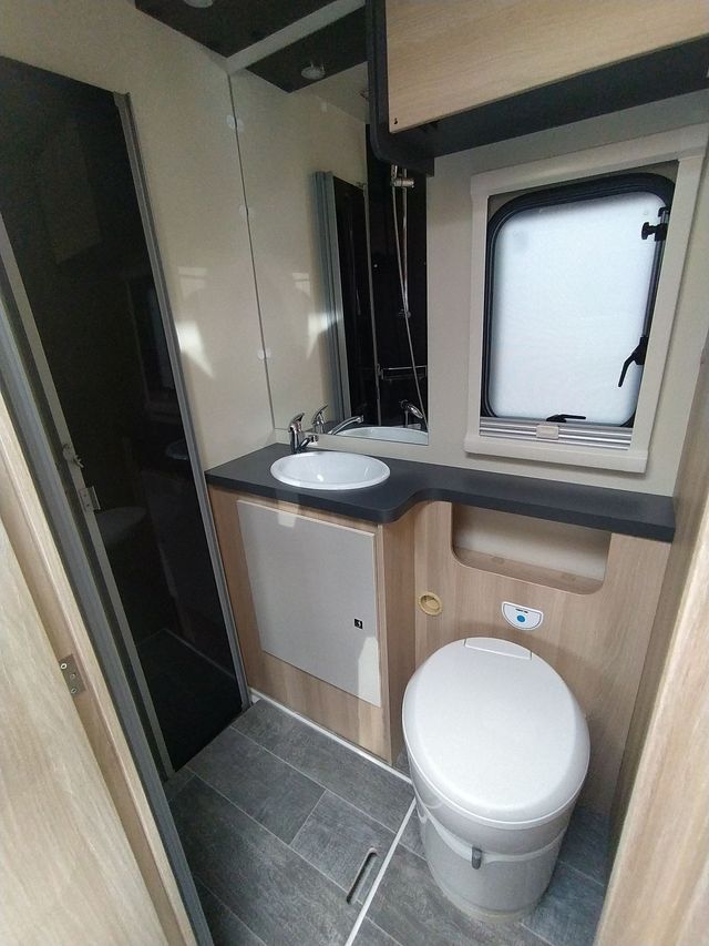 ITINEO PJ700 2024- Gemelas 5 plazas