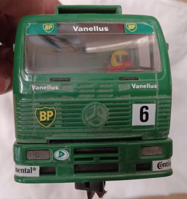 Mercedes Truck Scalextric