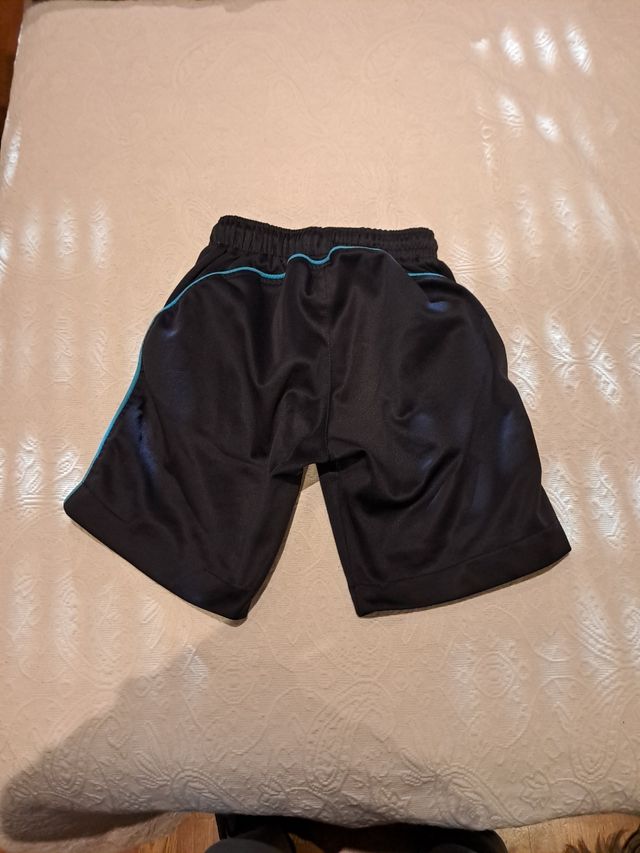 Pantalon chandal corto uniforme dominica