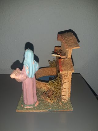 Fuente con figura Oliver para el Belen. Diorama.