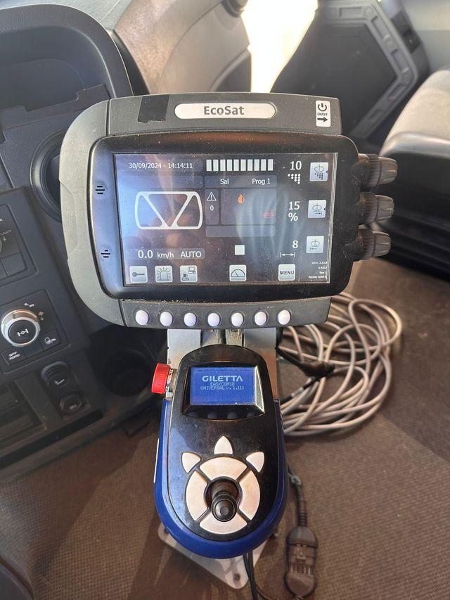 RENAULT K460 6X6 ***QUITANIEVES+GRUA***